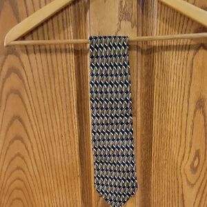 Elegant Black and Gold Men's Tie